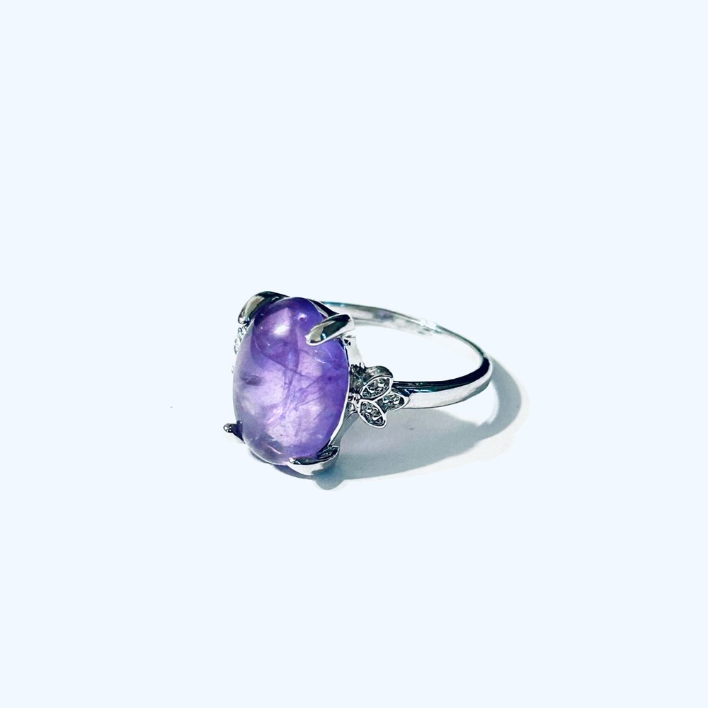 Elegant Purple Gemstone Silver Ring